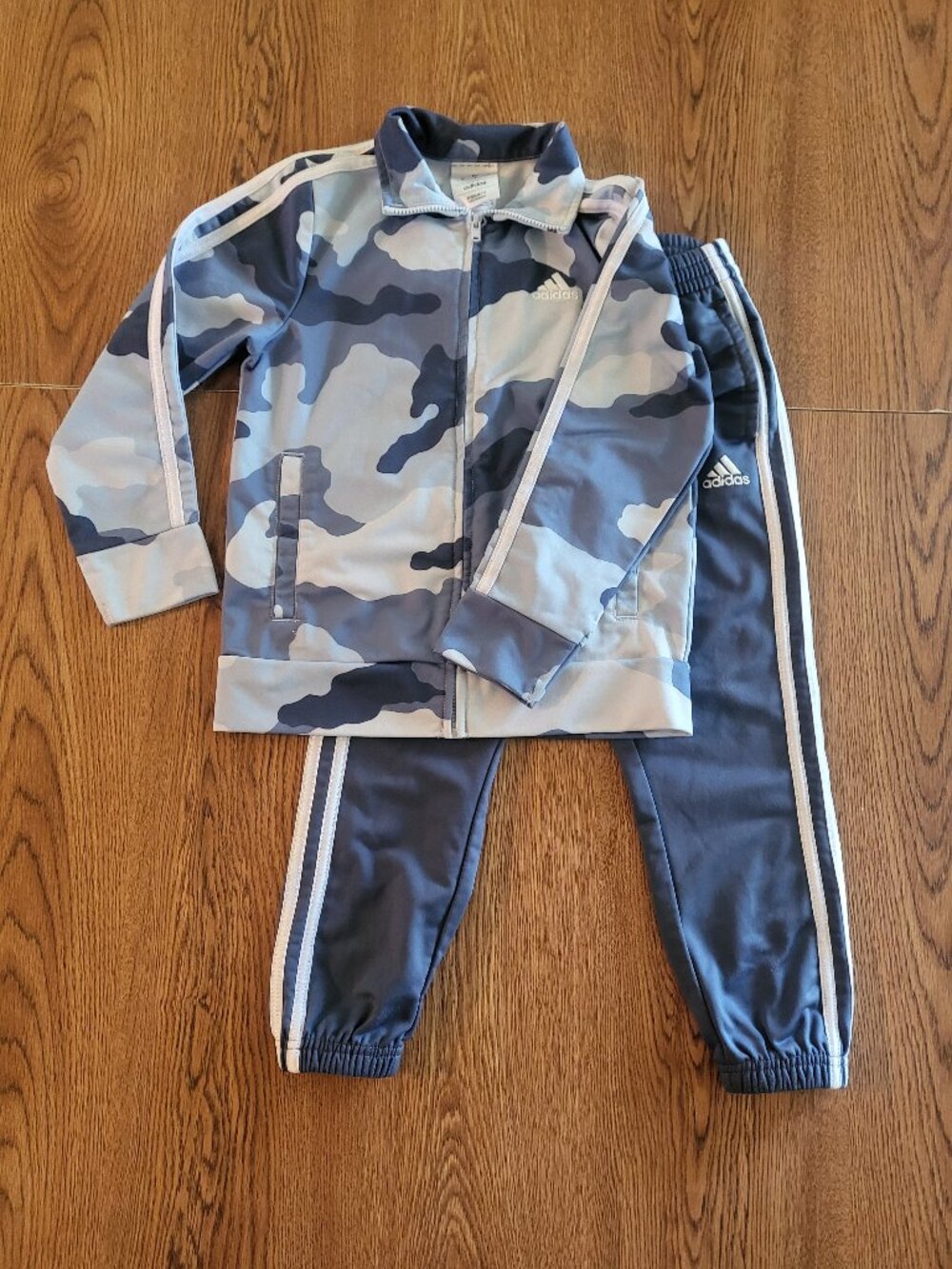 Adidas Track Suit Set Blue/ Gray Camo Print Size 5